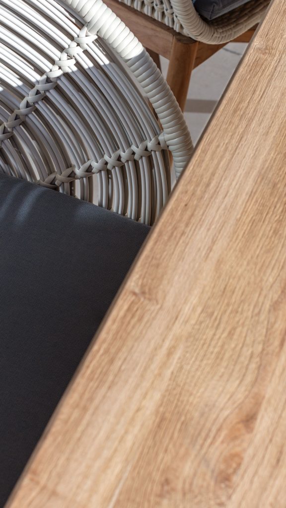 TEAK_Skyline_Design_wood_06